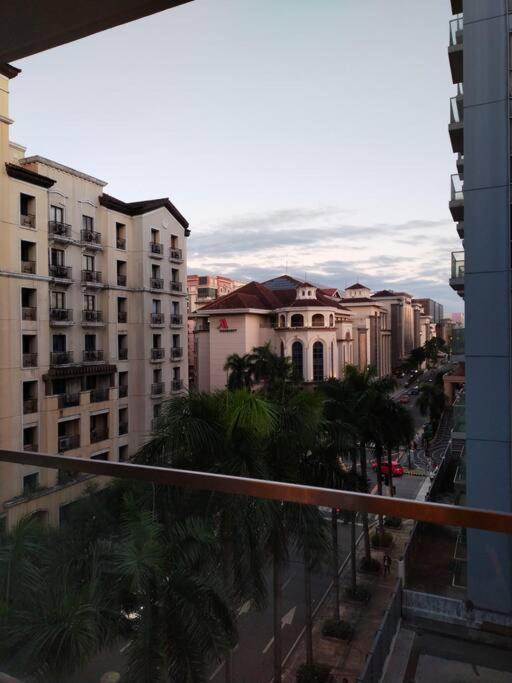 Modern Infront Of Naia T3 Apartment Manila